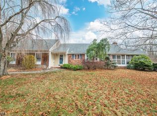 270 Long Meadow Rd, Kinnelon, NJ 07405