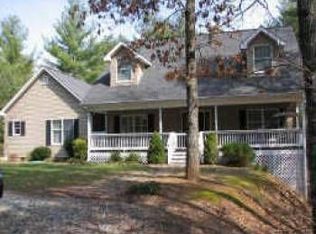 211 River View Trl E, Dahlonega, GA 30533