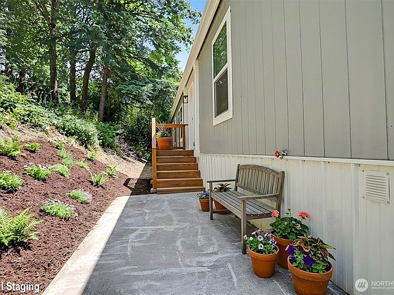2nd image of 28454 168th Avenue SE #40