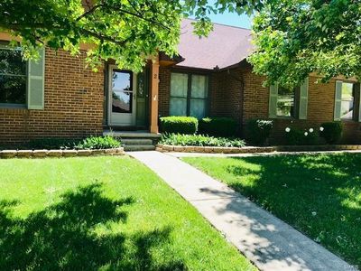 2 Driftwood Ln, Collinsville, IL, 62234