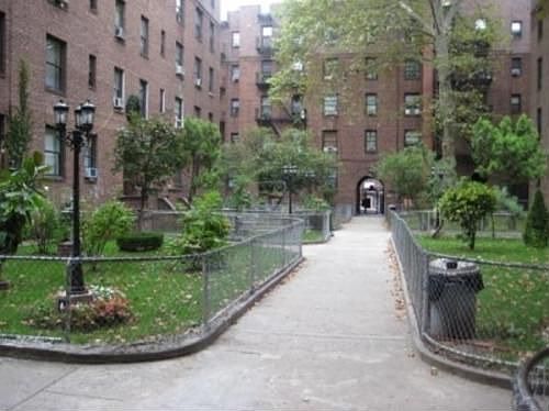 2nd image of 275 4th Ave