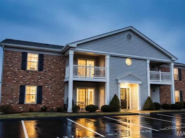 10 Berview Cir APT D, Saint Louis, MO 63129