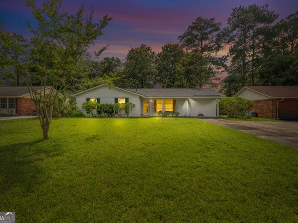 13107 Hermitage Rd, Savannah, GA 31419