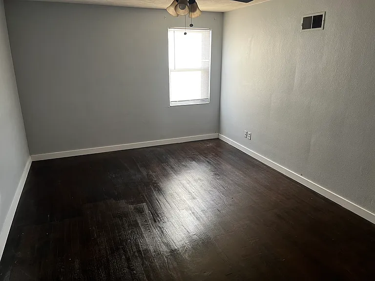7524 Baltimore Ave — Photo 9