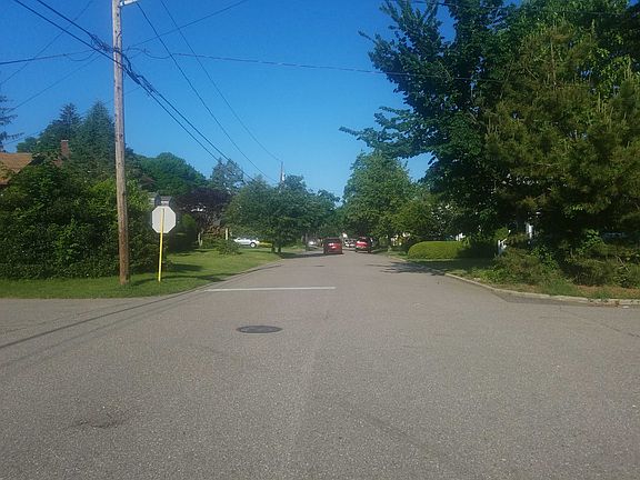 4th image of 47 Lincoln St