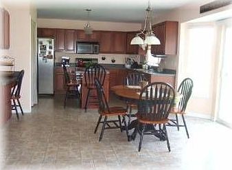 3rd image of 25940 Cobblers Ln