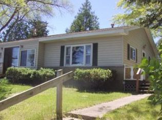784 E Point Ln, Gladwin, MI 48624