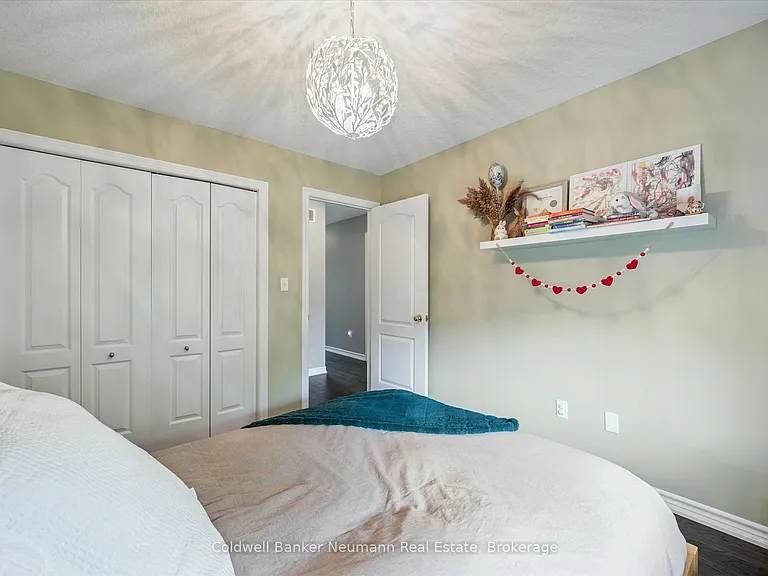 165 Terraview Cres #2 — Photo 21
