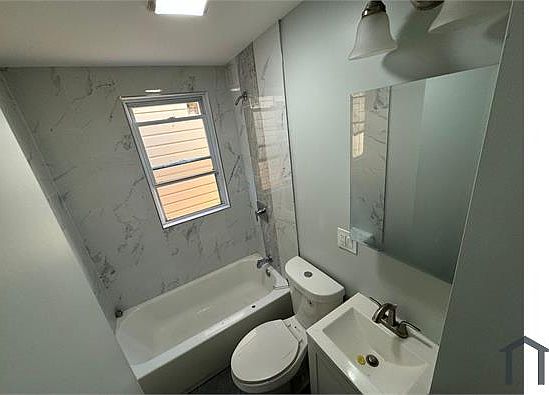 5th image of 16 Triton Ter Floor 2