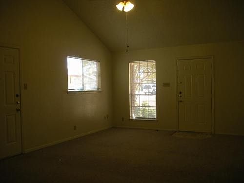 3rd image of 11449 Ptarmigan Dr #A