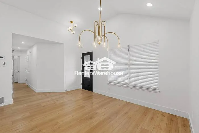 4405 San Mateo Ln — Photo 7