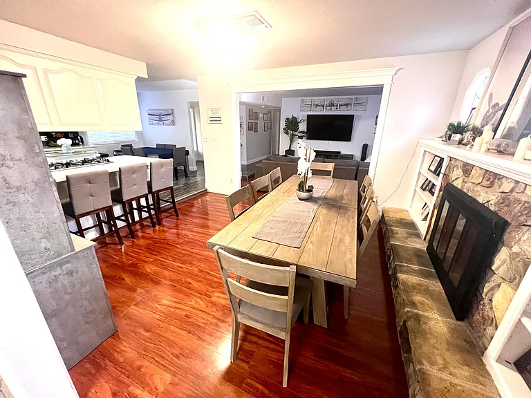 2311 S Dollner St — Photo 8
