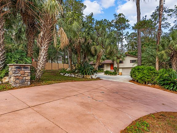 3rd image of 2806 NW 16th Ave