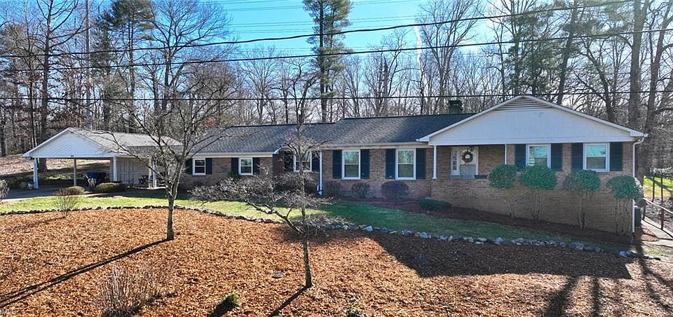 1st image of 204 Eastover Dr