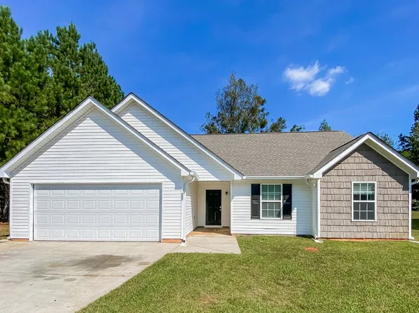 102 Mineral Springs Ln, Newnan, GA 30263