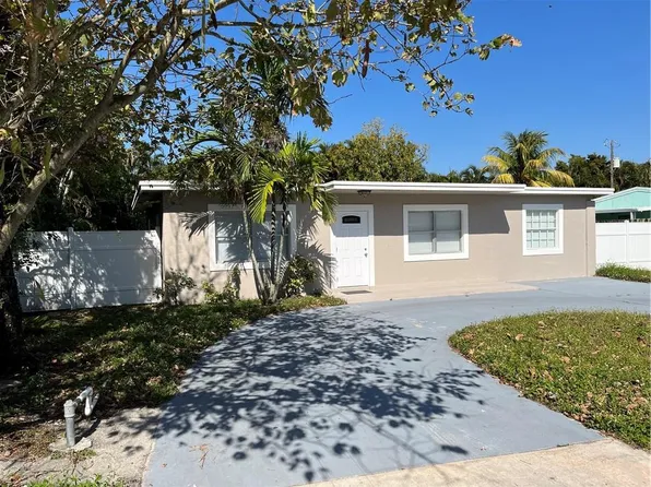 823 Helena Drive, Lake Worth, FL 33461