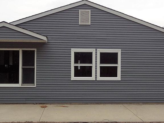 5th image of 120 Pulaski Blvd