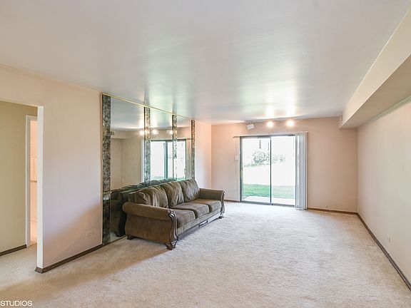 2nd image of 7 Oak Creek Dr APT 1706