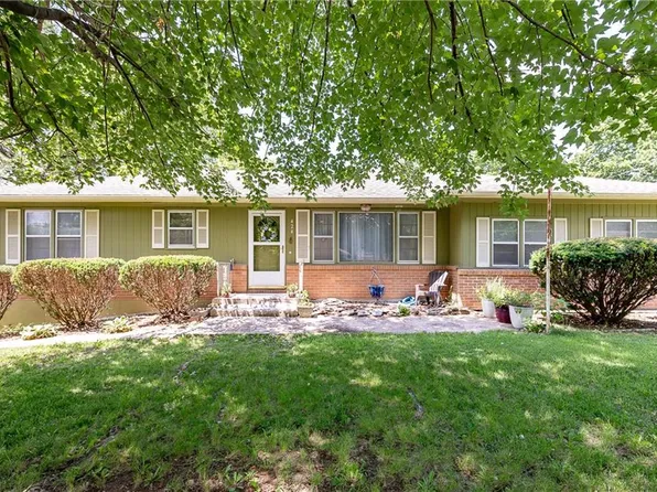 424 S 76th Ter, Kansas City, KS 66111