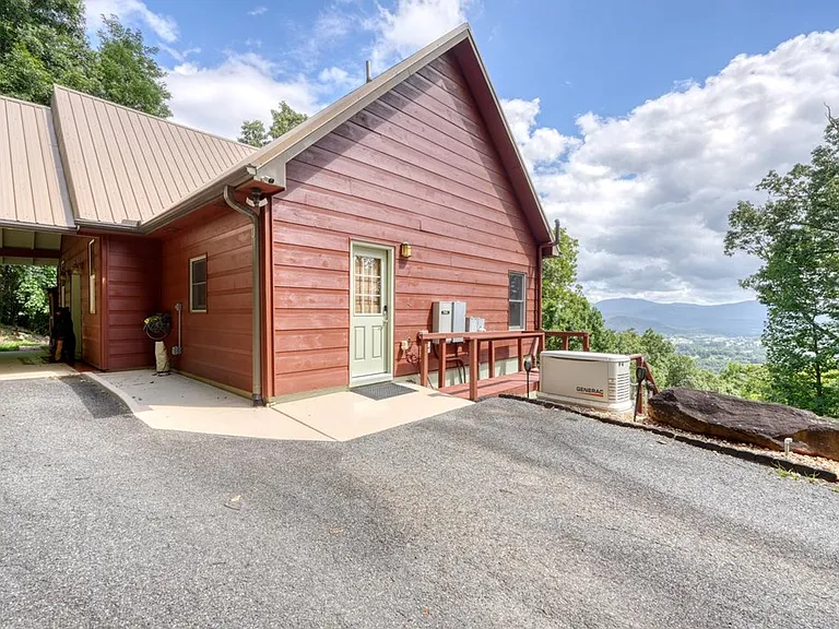 358 Kellie Drive II #II — Photo 8