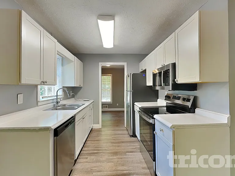 847 Raintree Way SE — Photo 6