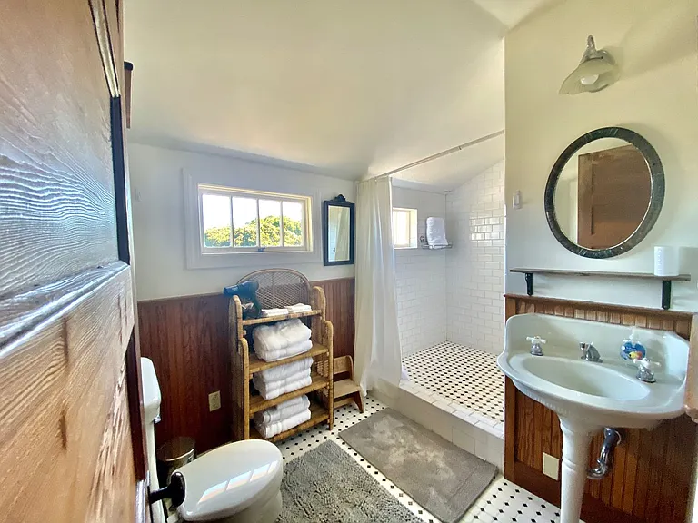 247 Granite St — Photo 20
