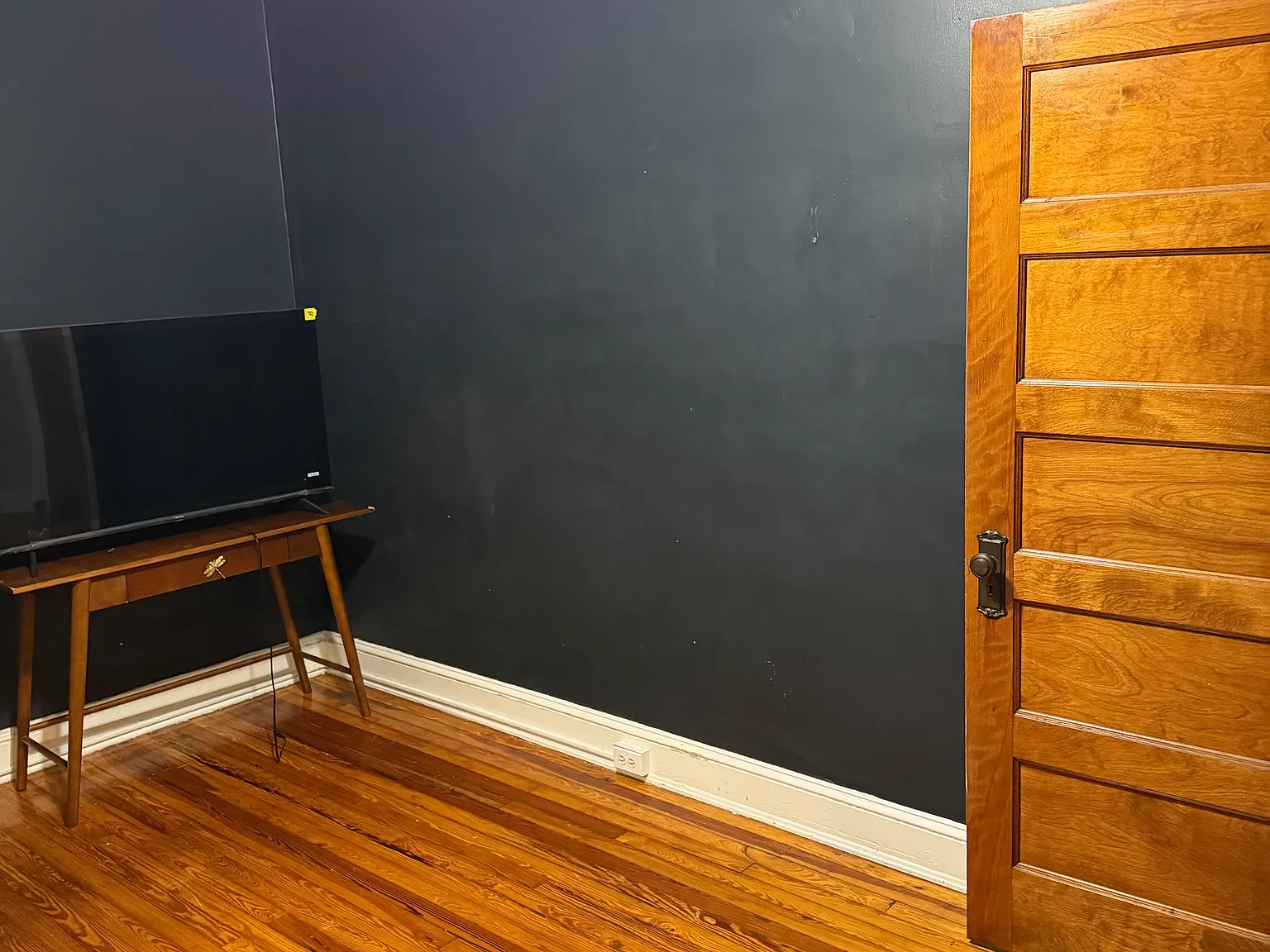 3 bed, 1.5 bath, 1558 sqft, $745 — Photo 4