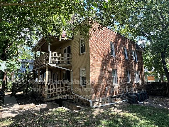 4th image of 1110 W 41st Ter APT 1W