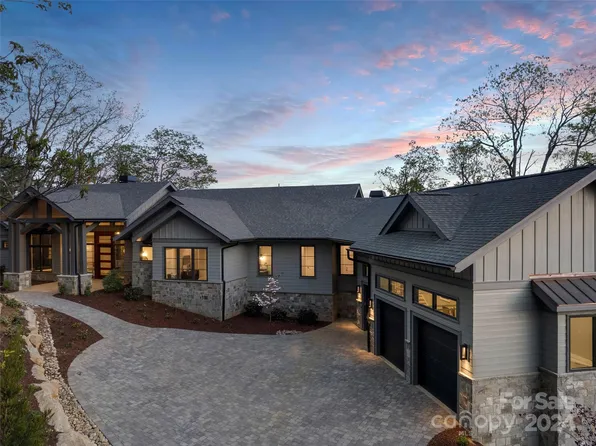 1225 Rockcrest Way, Arden, NC 28704