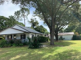 1001 Suwannee Ave SW, Live Oak, FL 32064