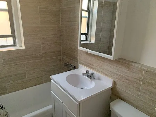 Rented by Velsor Realty | media 11