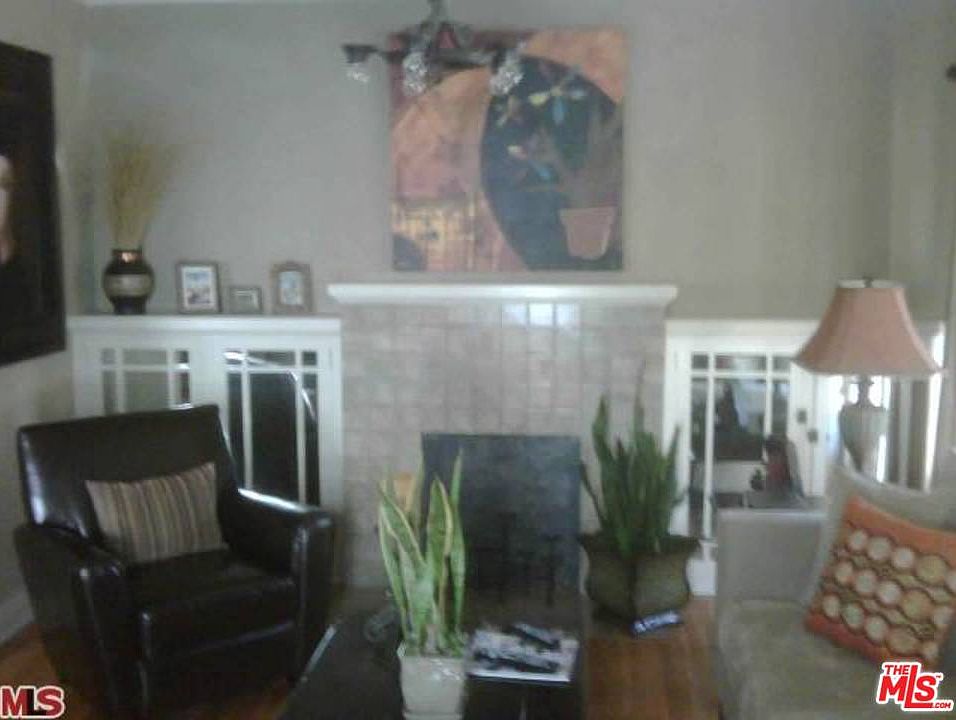 2nd image of 1014 Havenhurst Dr