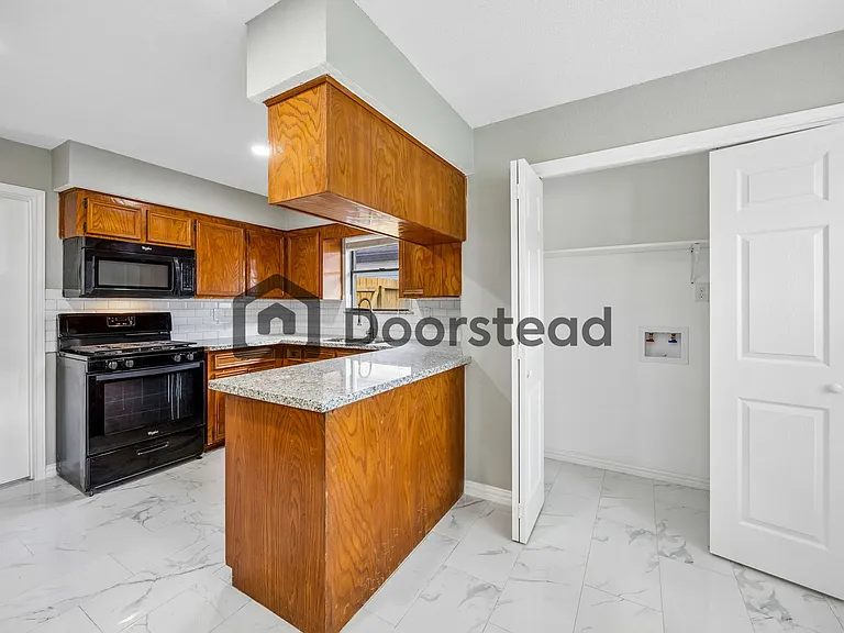 616 Shady Brook Dr — Photo 10