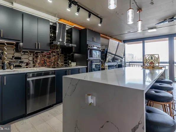 2230 George C Marshall Dr, Falls Church, VA