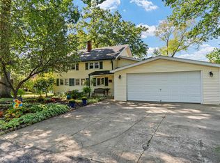 7195 Big Trail Rd, Holly, MI 48442
