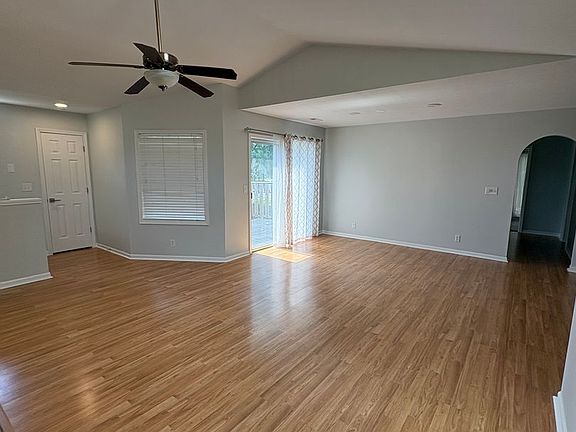 2nd image of 120 W Green Meadows Rd