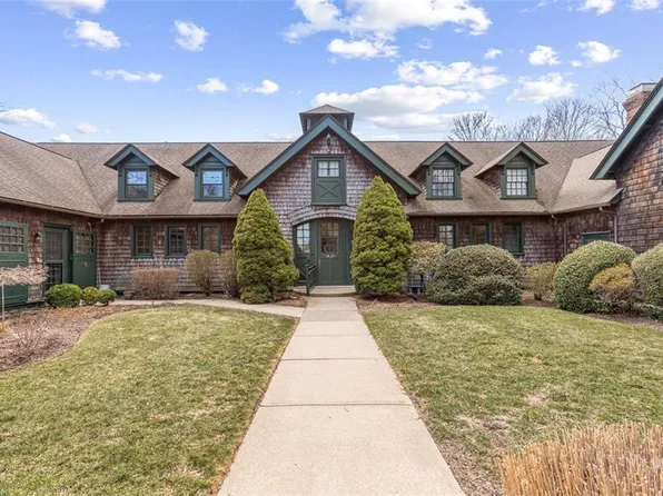 56 Shadow Farm Way #56, Wakefield, RI 02879