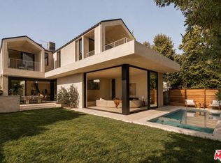 2048 Linnington Ave, Los Angeles, CA 90025