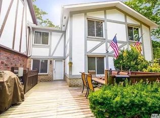 67 Birchwood Rd #17, Medford, NY 11763