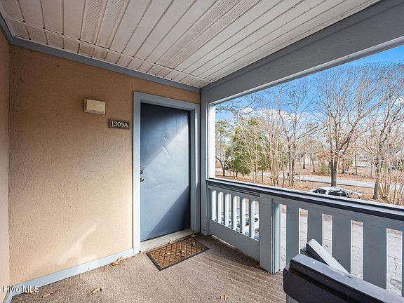 4th image of 1306 Harbourside Drive