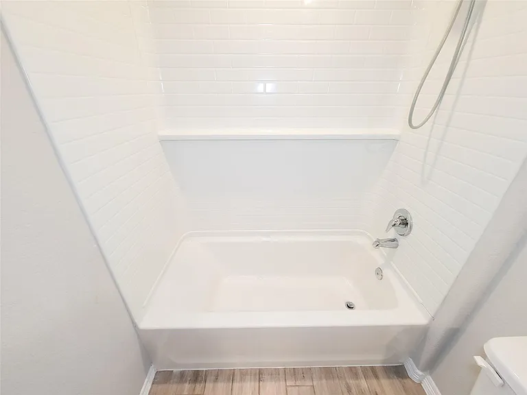 24811 Crimson Pine Dr — Photo 49