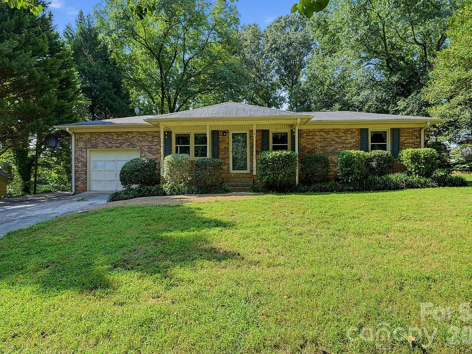1st image of 204 Redding Rd