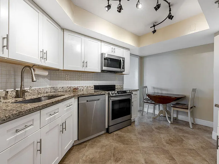6463 La Costa Dr #603 — Photo 9