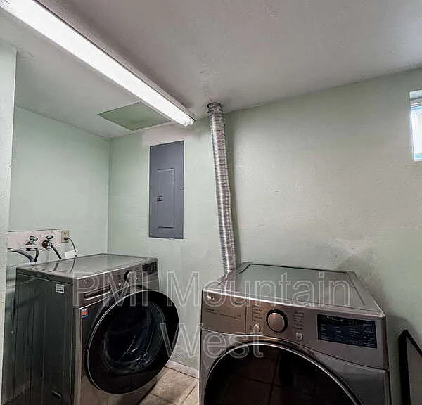 714 W 850 S — Photo 19