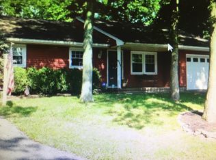 214 Santa Fe Trl, Hopatcong, NJ 07843