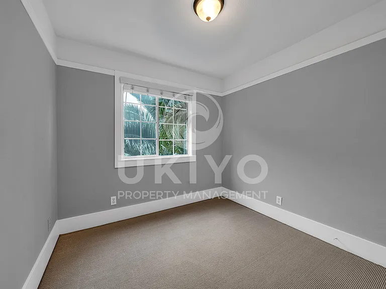 620 Alcatraz Ave #D — Photo 28