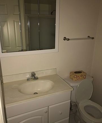 2nd image of 2724 W Berwyn Ave APT 1A