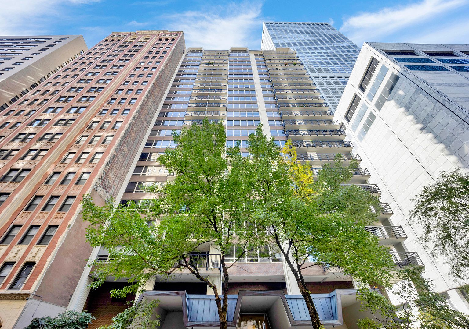 201 E Chestnut St APT 19B, Chicago, IL 60611 Zillow