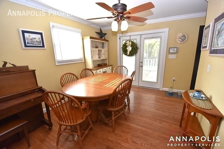 957 Highpoint Dr — Photo 4