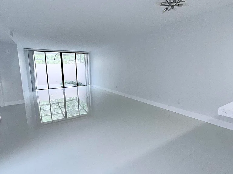 1041 NW 124th Ave #1041 — Photo 9